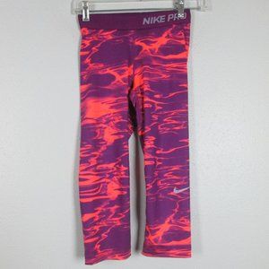 NIKE PRO CAPRIS SIZE SMALL
